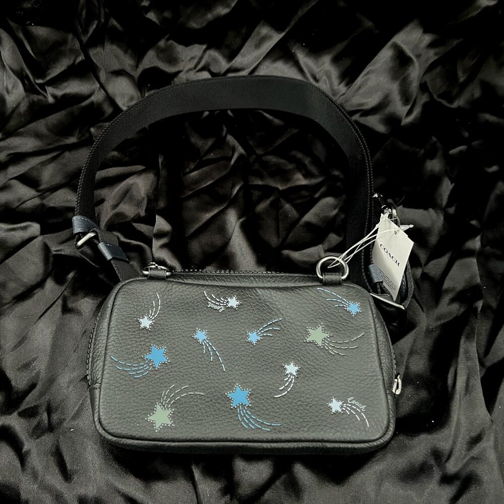 Authentic Coach shooting star Crossbody phone bag New with Tags!